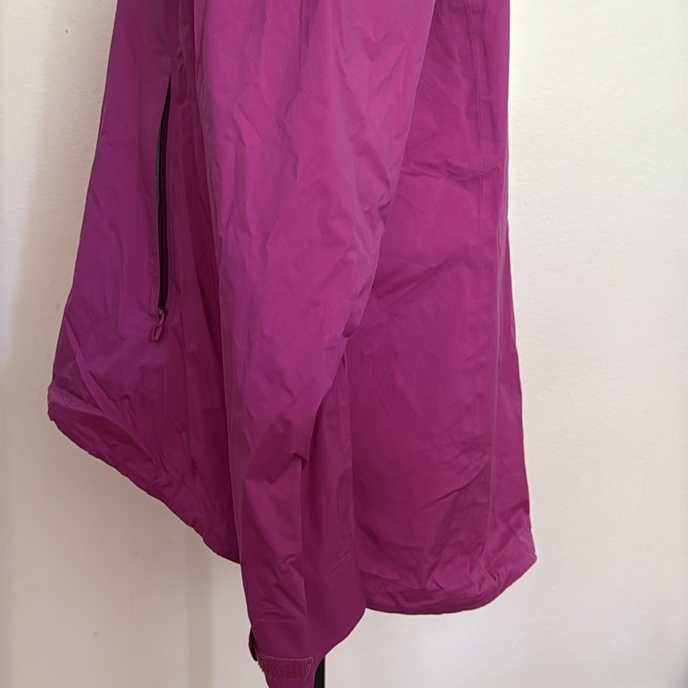 Marmot sz L Women's Vibrant Magenta Rain Shell Jacket great pre owned condition - Picture 5 of 11
